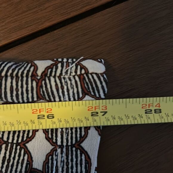 Pit to pit 20 inches length is 27 inches. 9/1 - Picture 6 of 6